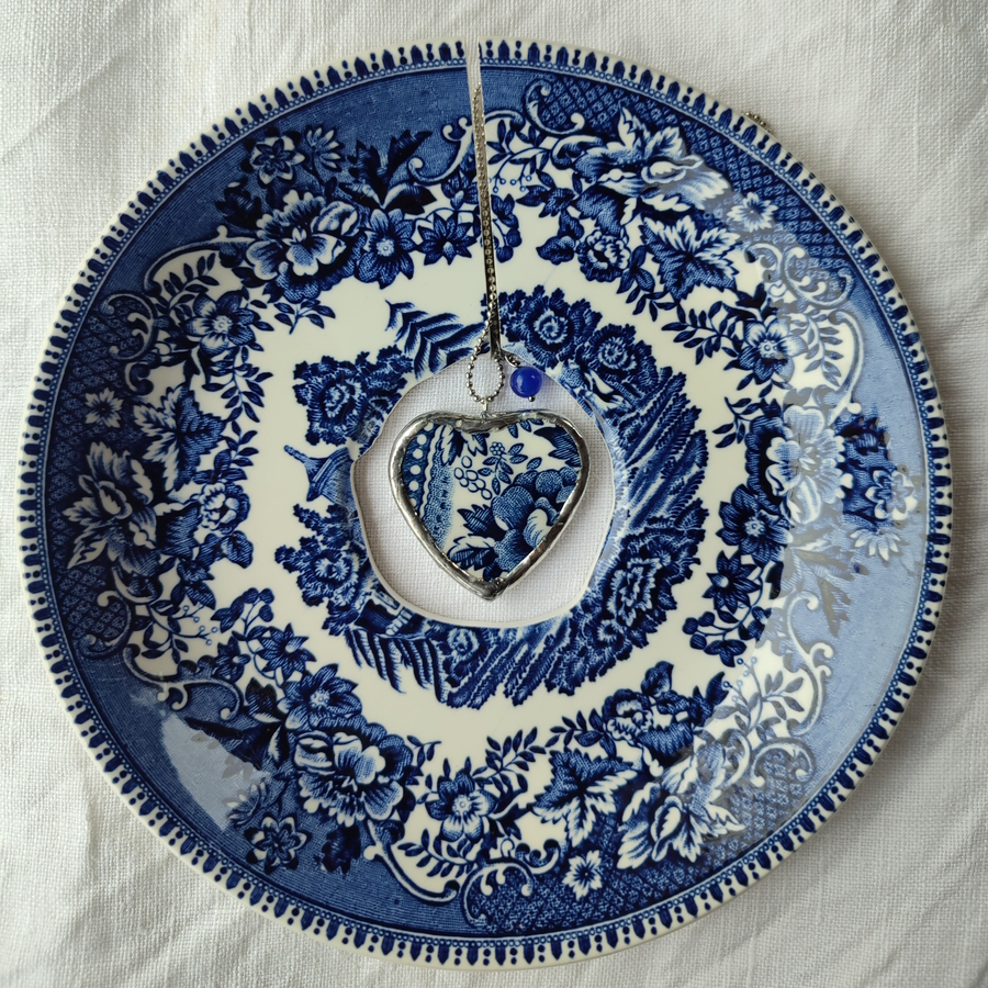 Collana artigianale in ceramica vintage CUORE