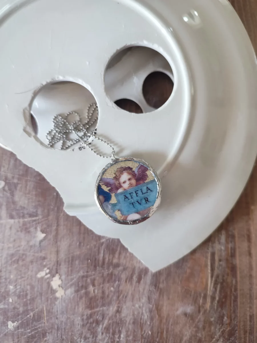 Collana artigianale in ceramica vintage ANGEL
