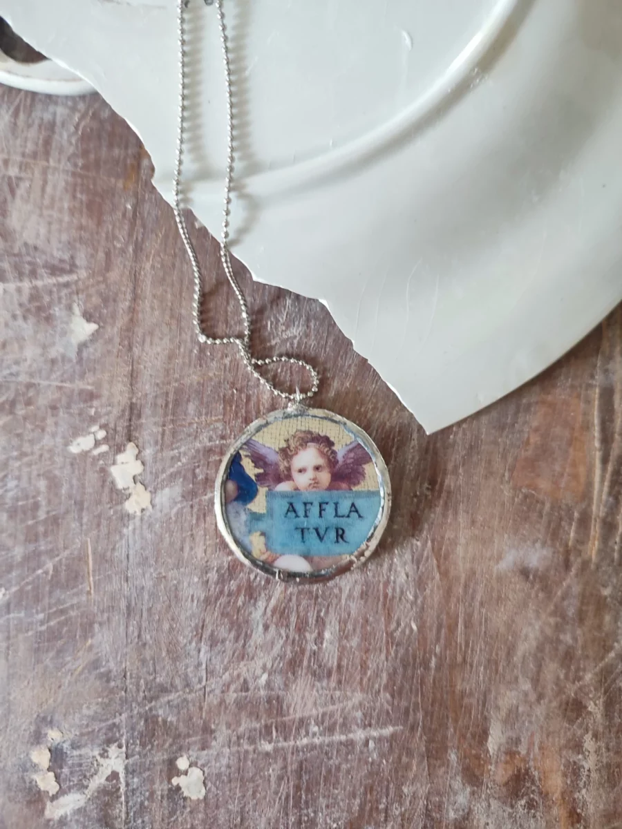 Collana artigianale in ceramica vintage ANGEL