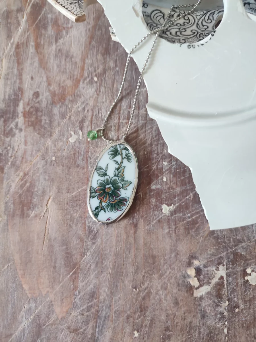 Collana artigianale in ceramica vintage RAMO FELICE
