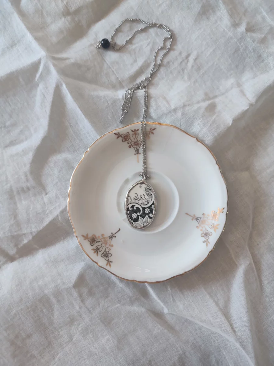 Collana artigianale in ceramica vintage SOLO TU