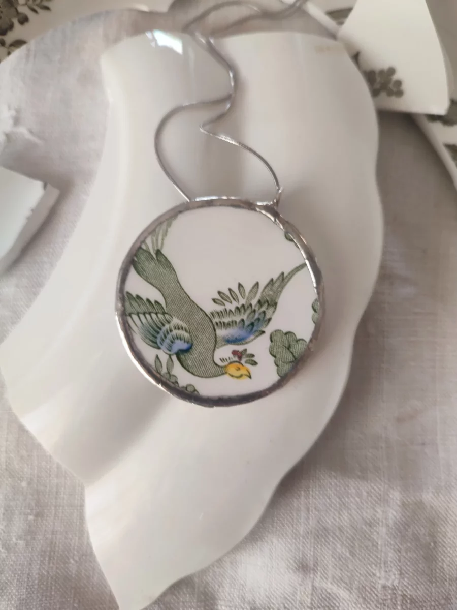 Collana artigianale in ceramica vintage PAVONE