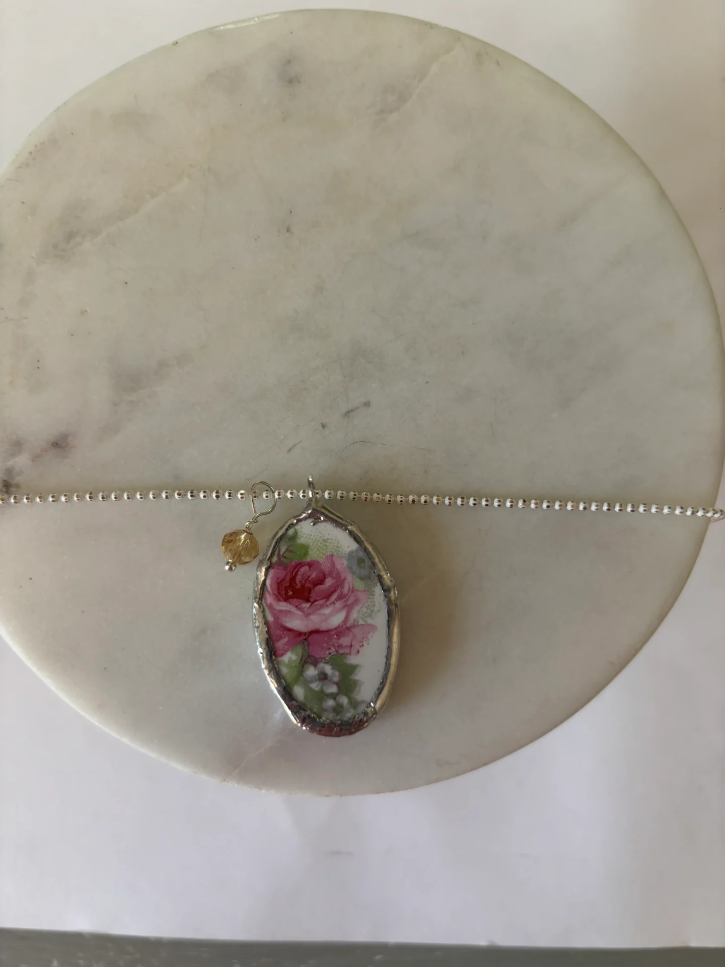 Collana artigianale in ceramica vintage ROSA ANTICA